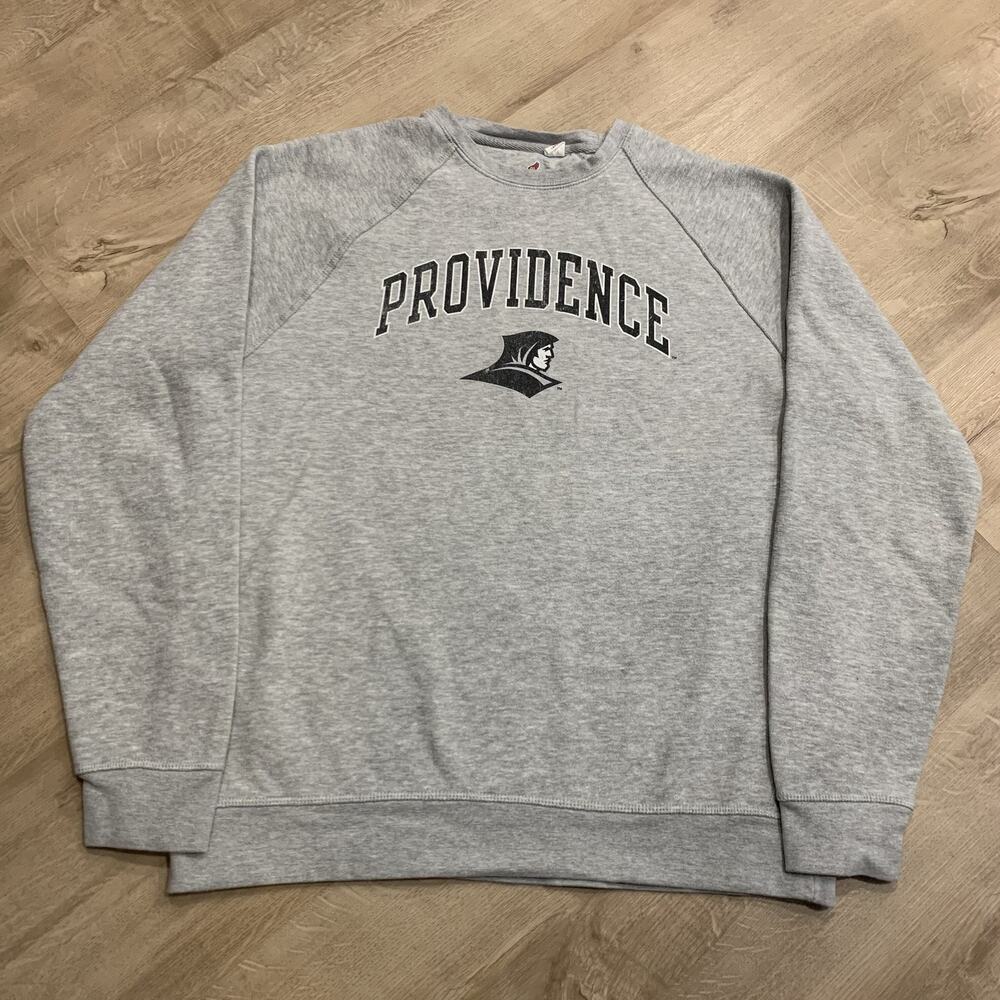 League Providence College PC Friars Sweatshirt Men's Large L Gray Crewneck Spell